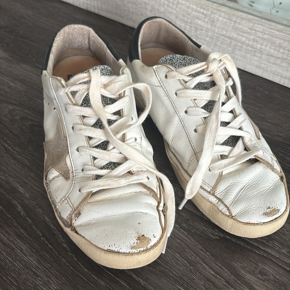 Golden Goose limited edition superstar
